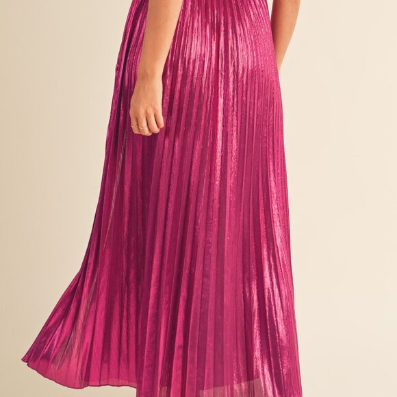 Pleated Metallic Midi Skirt - Picture 4 of 5